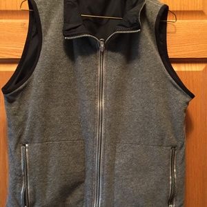 WOMENS ST JOHNS BAY FLEECE VEST - REVERSABLE -Gray